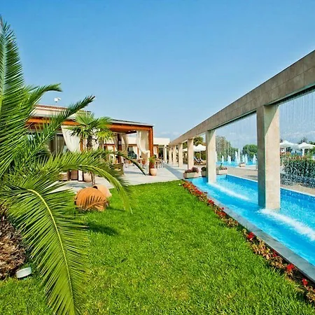 אתר נופש Poseidon Palace