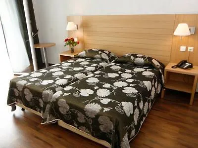 Poseidon Palace לפטוקריה