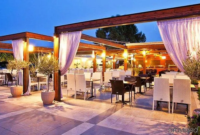 Poseidon Palace Üdülőközpont Leptokariá