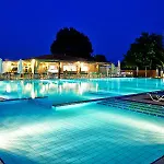 Poseidon Palace リゾート レプトカリヤ