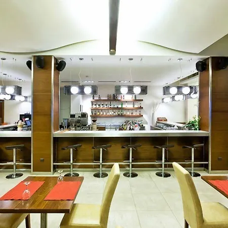 ποσειδών παλλάς Θέρετρο Λεπτοκαρυά