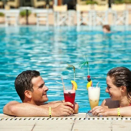 ποσειδών παλλάς Θέρετρο Λεπτοκαρυά