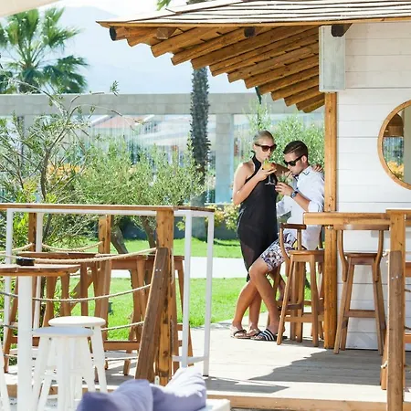 ποσειδών παλλάς 4* Λεπτοκαρυά