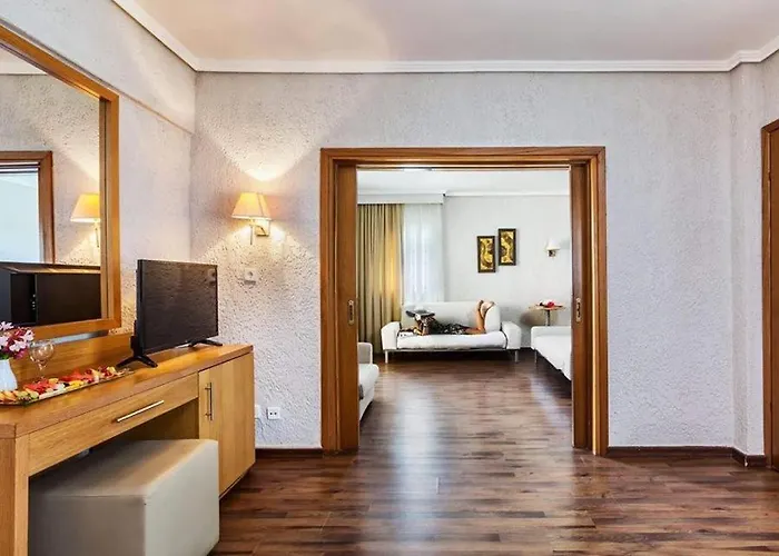 Ośrodek wypoczynkowy Poseidon Palace Leptokaria